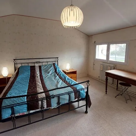 Dom wakacyjny Amazing Home In Les Sables Dolonne Les Sables-dʼOlonne